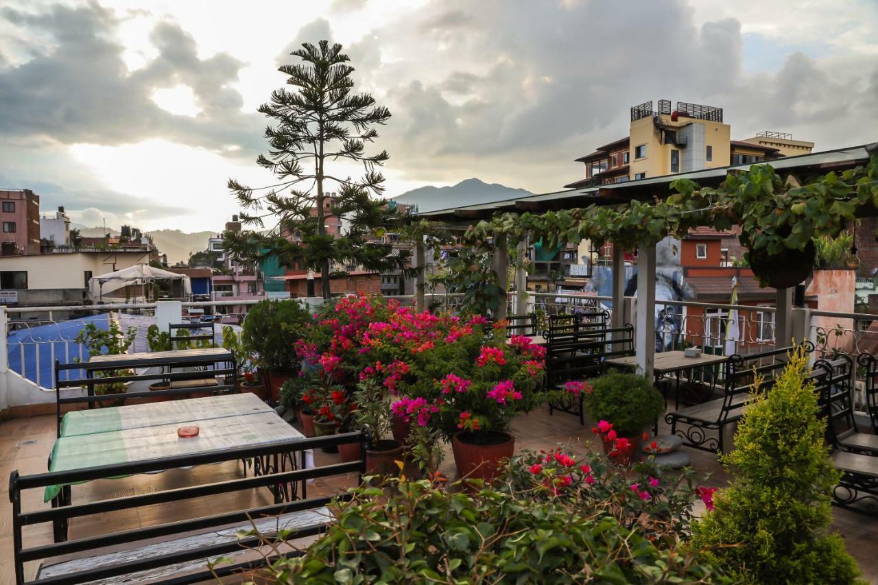 Hotel Himalayan Oasis Kathmandu Exteriör bild
